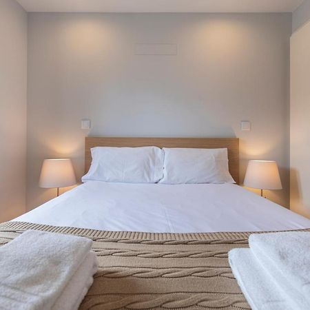 Graceful 2Bdr Duplex Apartment By Lovelystay Lisboa Eksteriør billede