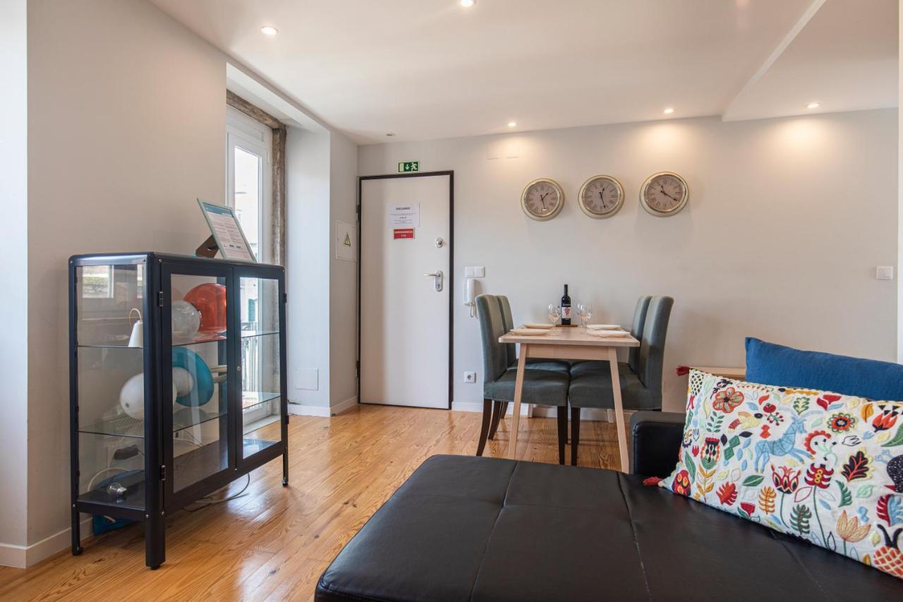 Graceful 2Bdr Duplex Apartment By Lovelystay Lisboa Eksteriør billede